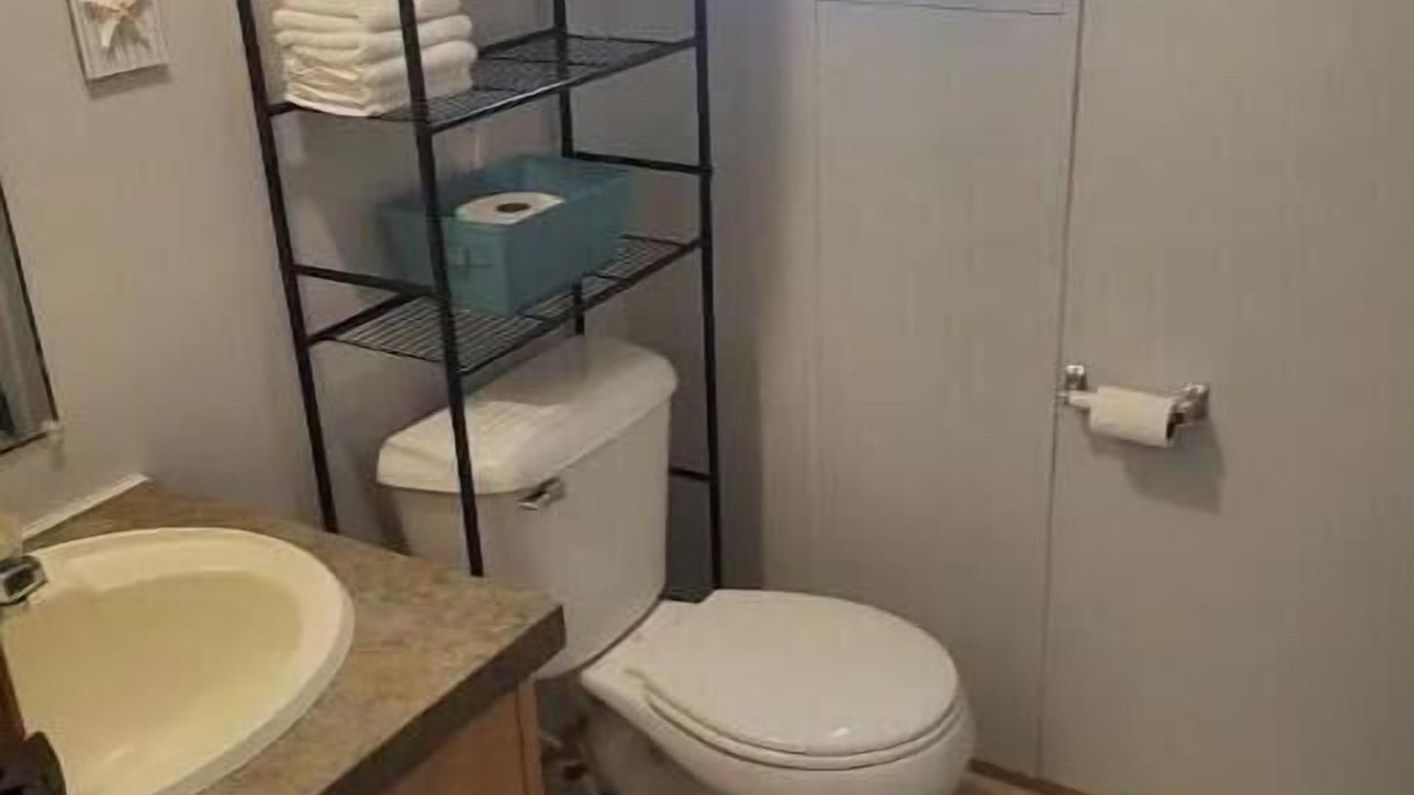 Photo of Bathroom in Buckhead Ridge