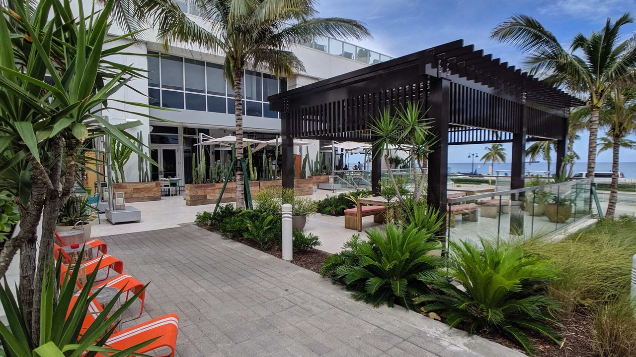 Photo of Patio Balcony in Barrier Island