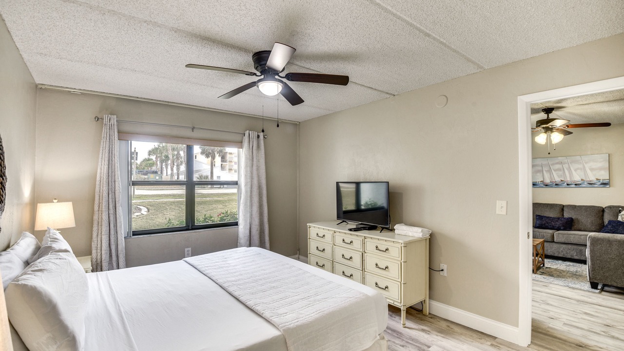 Photo of Bedroom in Ocean View Halifax Estates