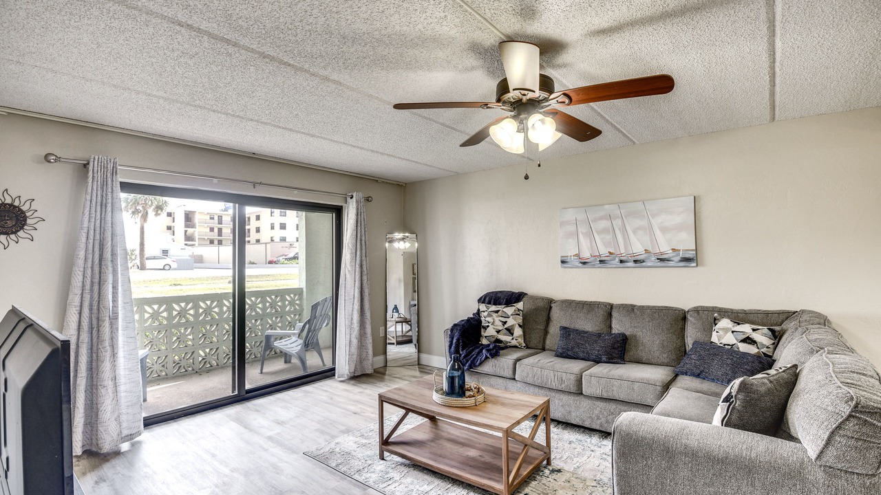 Photo of Livingroom in Ocean View Halifax Estates