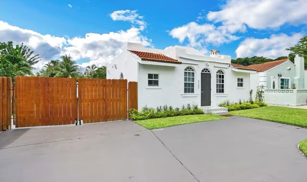 Photo of Outdoor in Parker Ridge