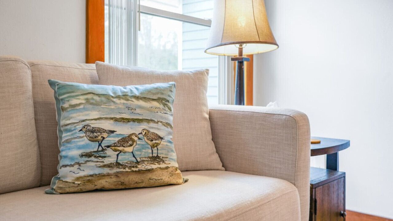 Photo of Livingroom in Milton