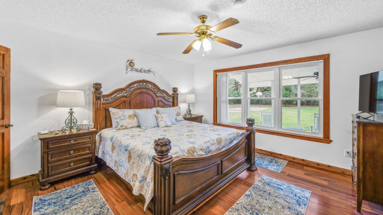 Photo of Bedroom in Milton