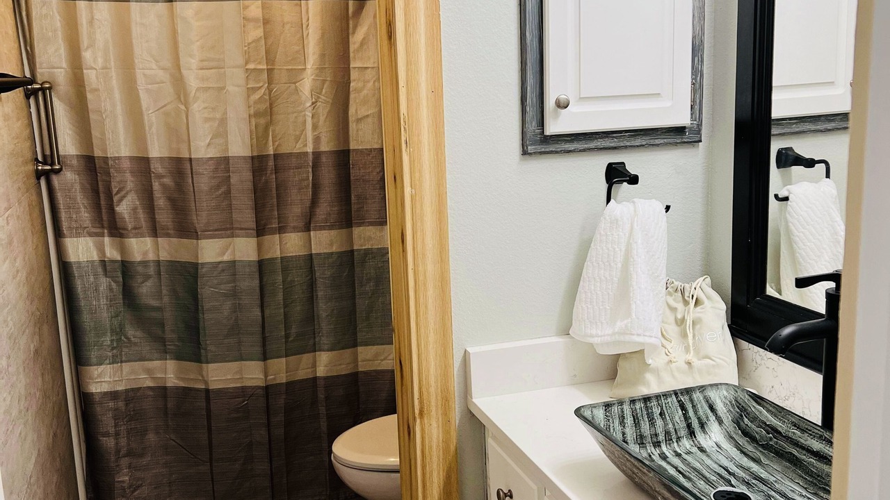 Photo of Bathroom in Gulf Breeze