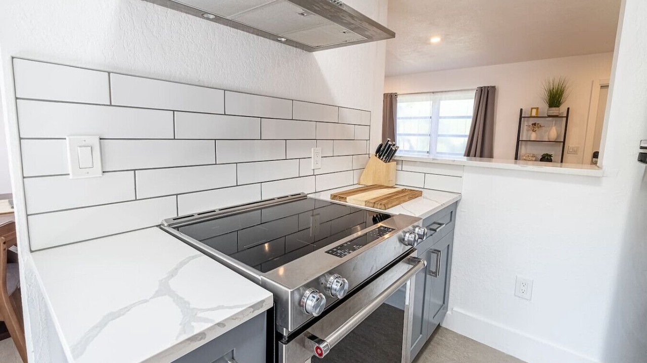 Photo of Kitchen in Biscayne Park