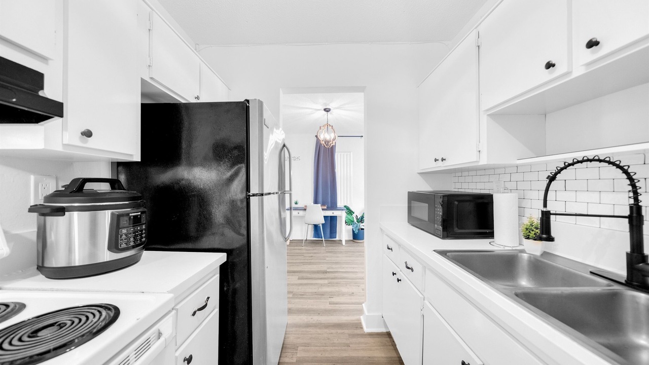 Photo of Kitchen in Survey Creek