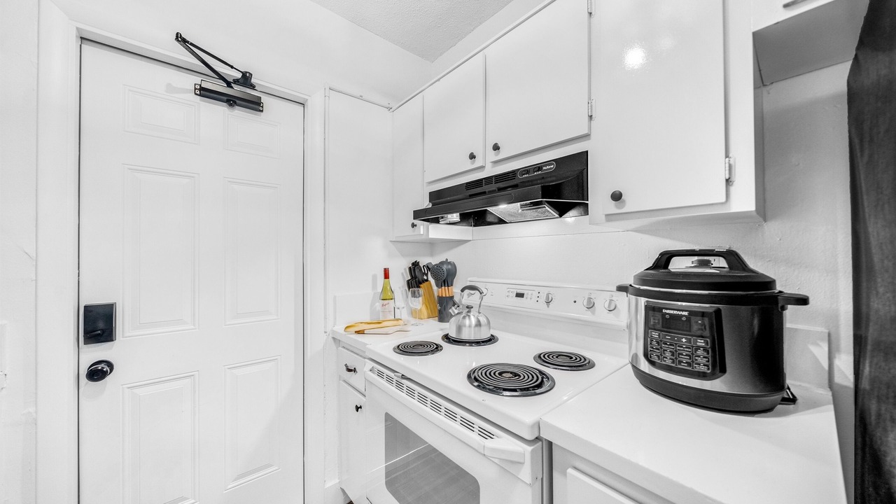Photo of Kitchen in Survey Creek