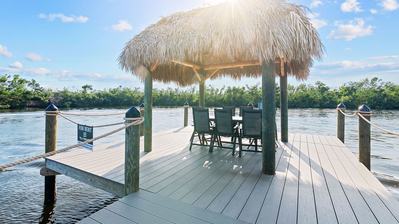 Photo of Patio Balcony in Peninsula Point