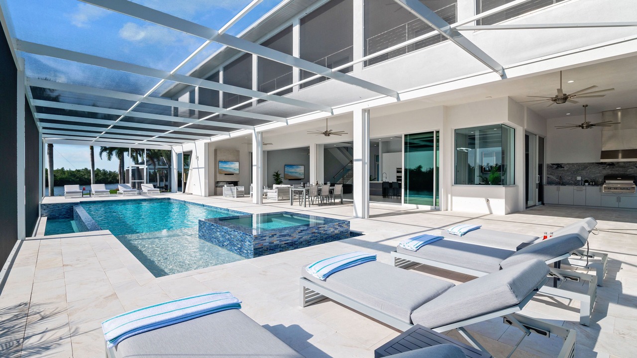 Photo of Outdoor in Peninsula Point