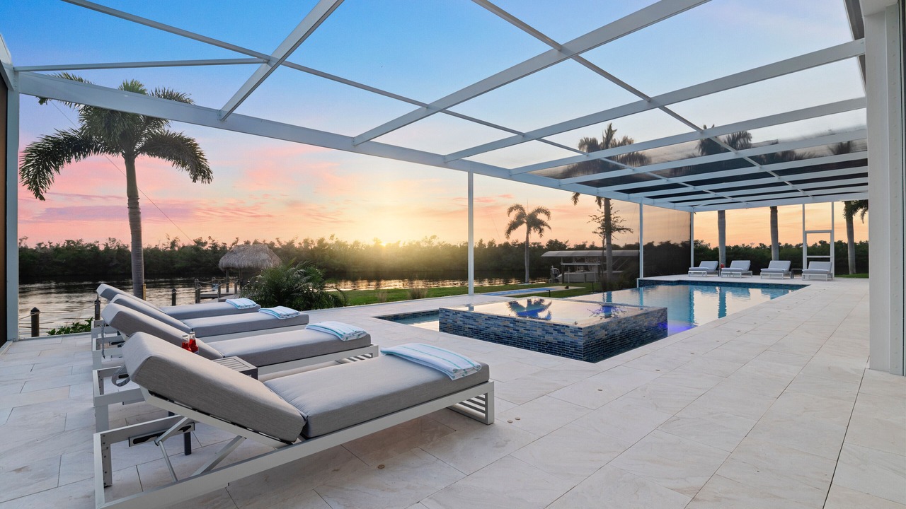 Photo of Outdoor in Peninsula Point