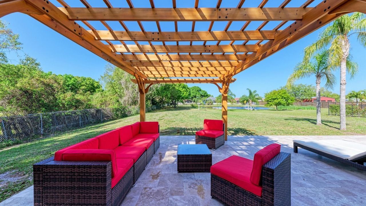 Photo of Patio Balcony in Trailer Estates