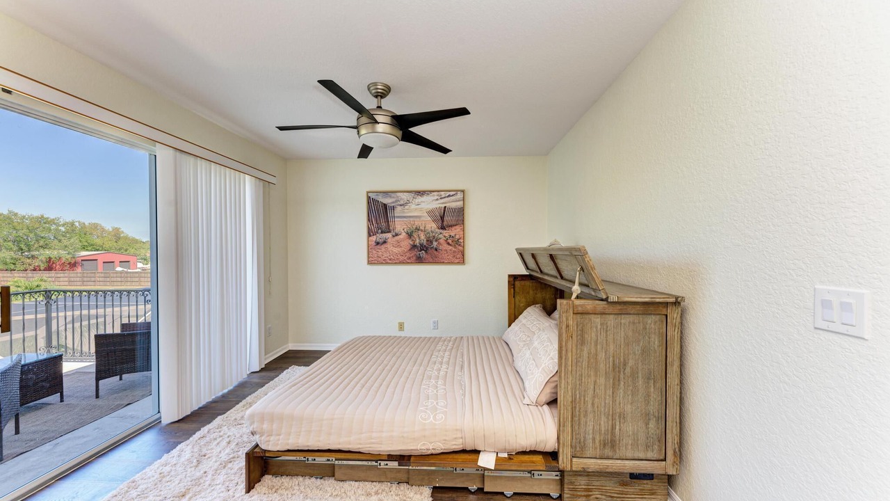 Photo of Bedroom in Trailer Estates