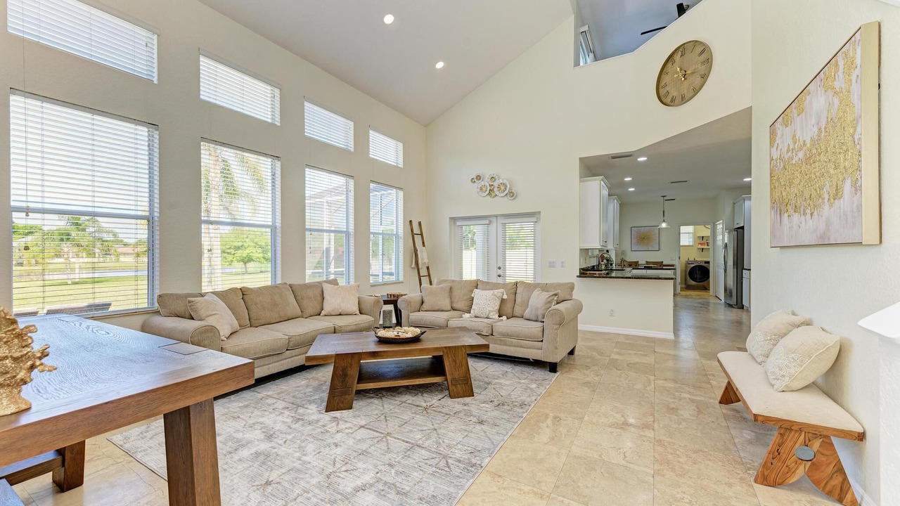 Photo of Livingroom in Trailer Estates