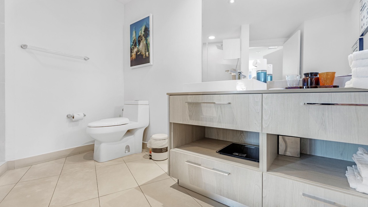 Photo of Bathroom in Hallandale Beach