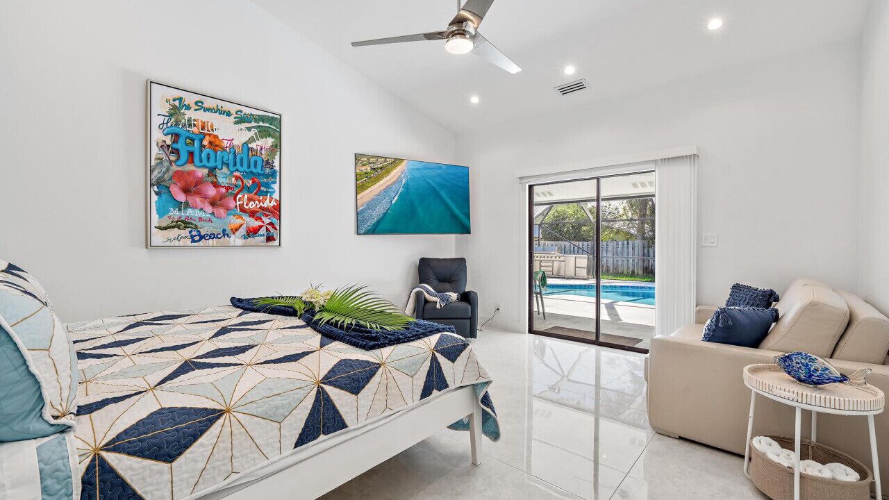 Photo of Bedroom in Inlet District