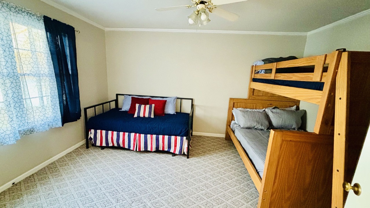 Photo of Bedroom in Lincoln