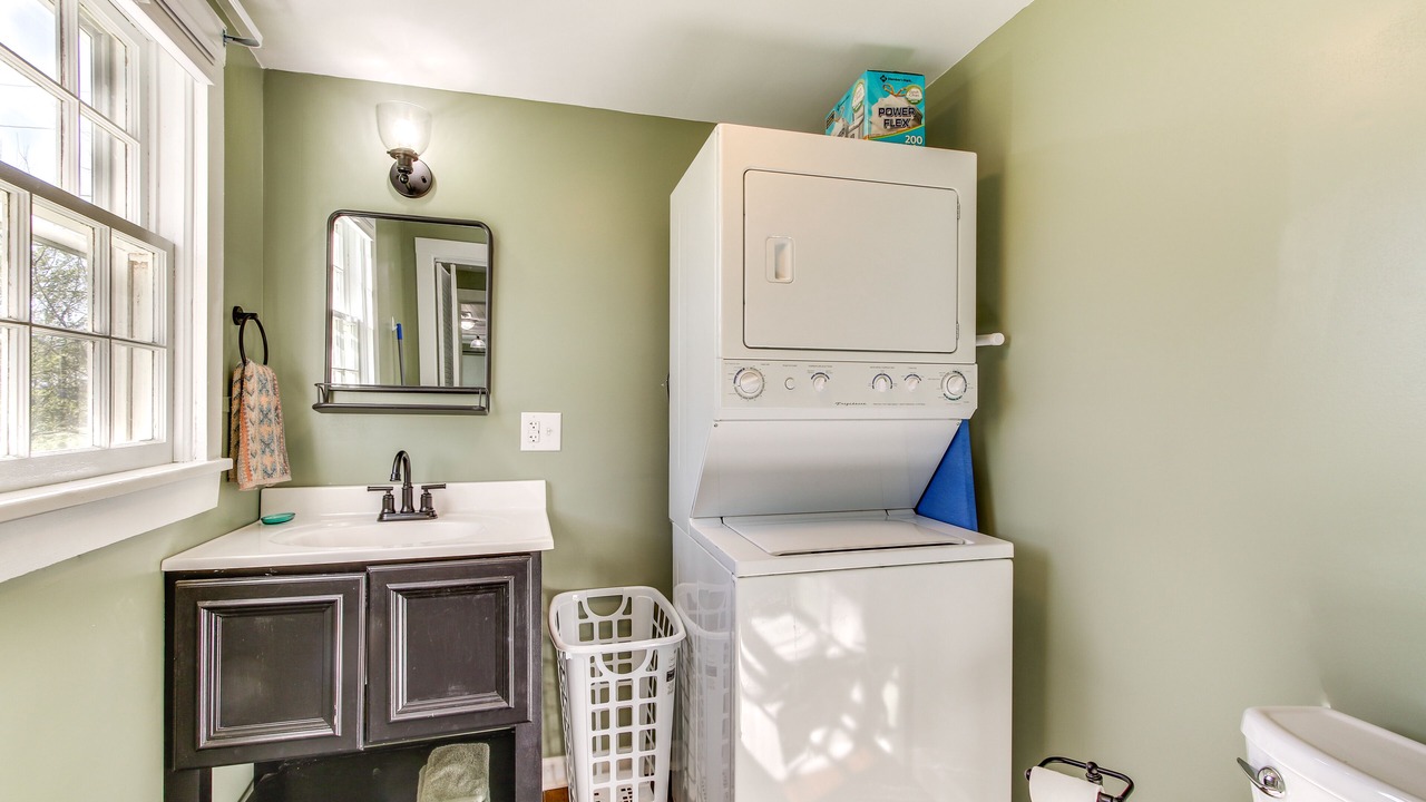 Photo of Bathroom in Killen