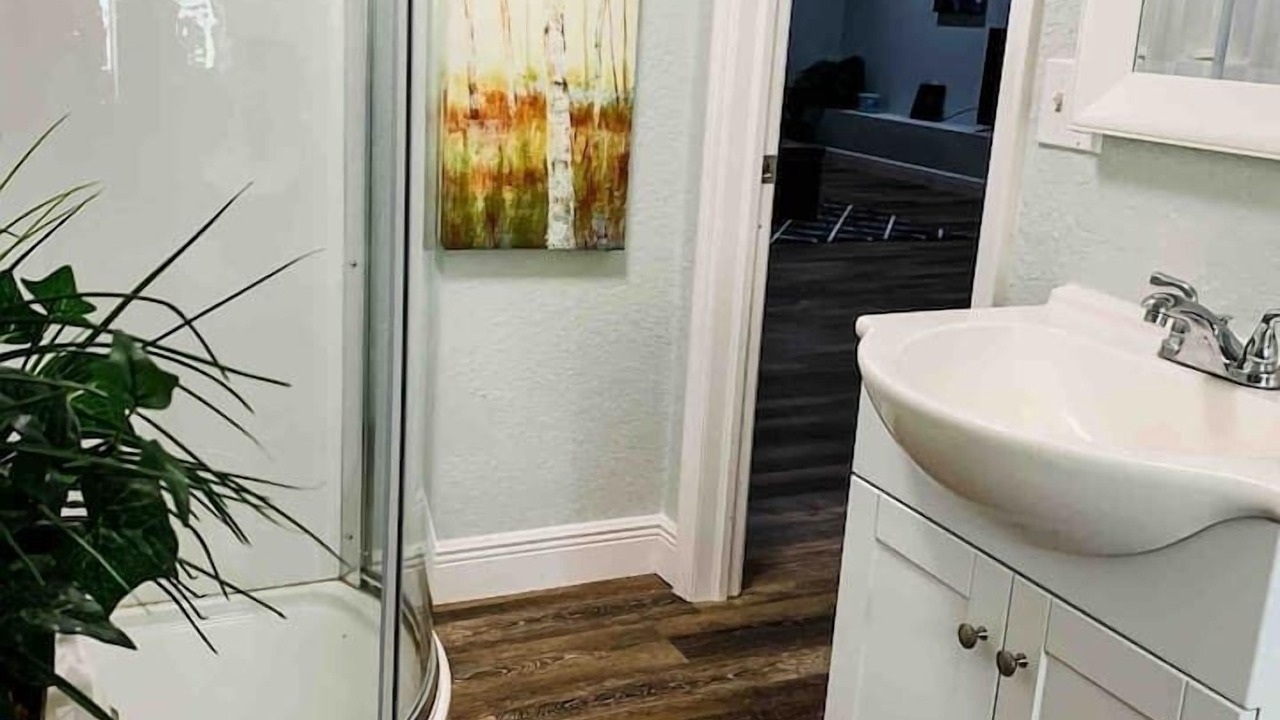 Photo of Bathroom in Loxahatchee Groves