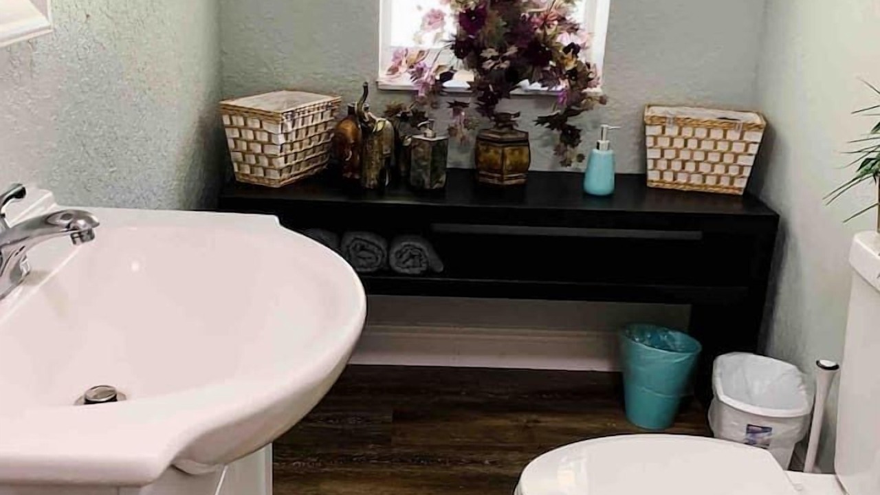 Photo of Bathroom in Loxahatchee Groves