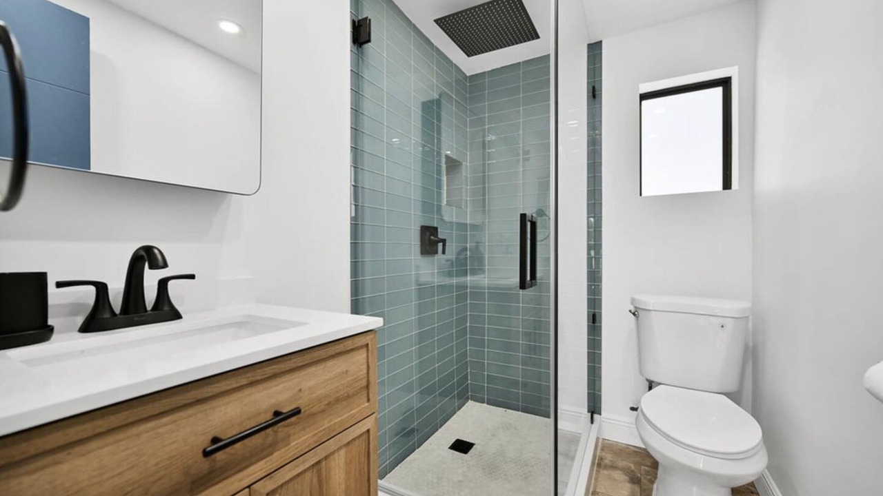 Photo of Bathroom in South New River Isles