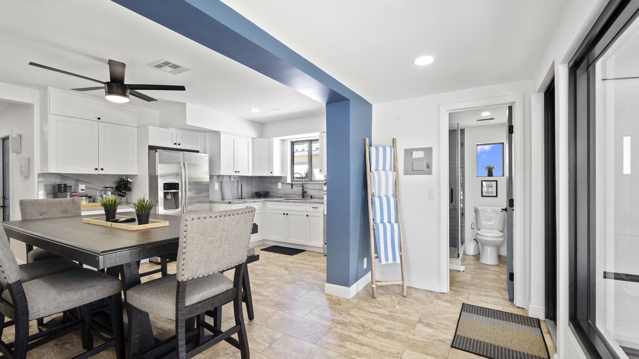 Photo of Kitchen in South New River Isles