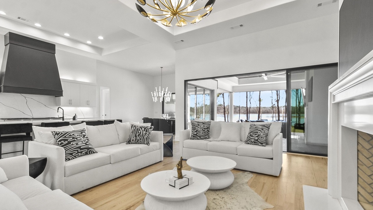 Photo of Livingroom in Northport