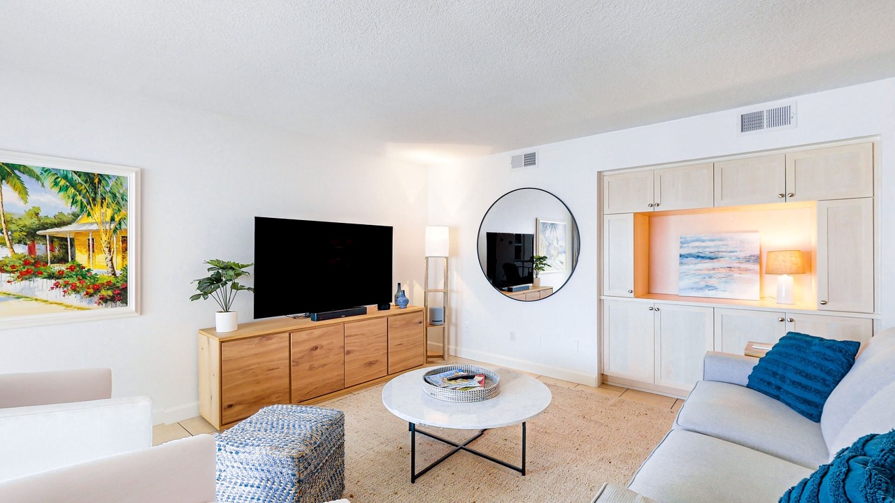 Photo of Livingroom in Belleair Beach