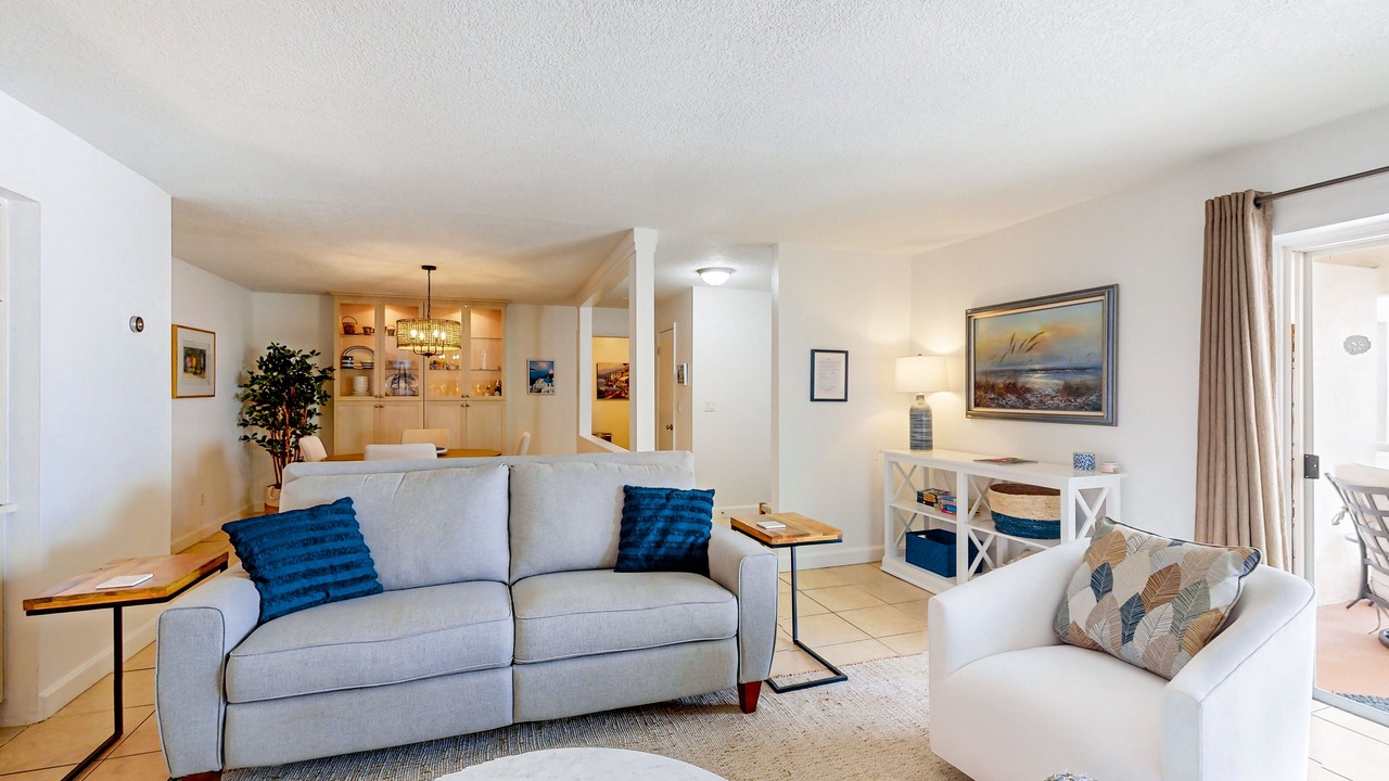 Photo of Livingroom in Belleair Beach