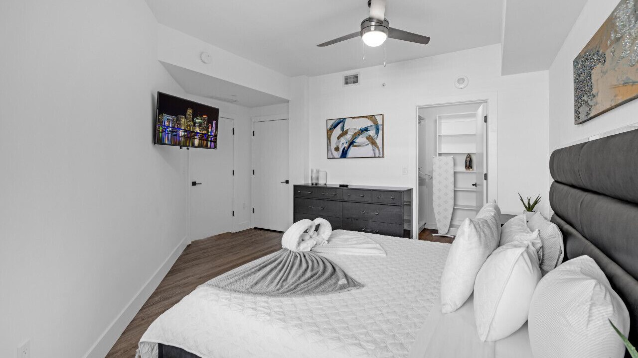 Photo of Bedroom in Doral