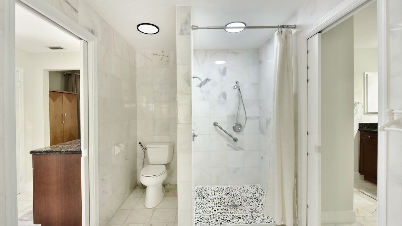 Photo of Bathroom in Wellington
