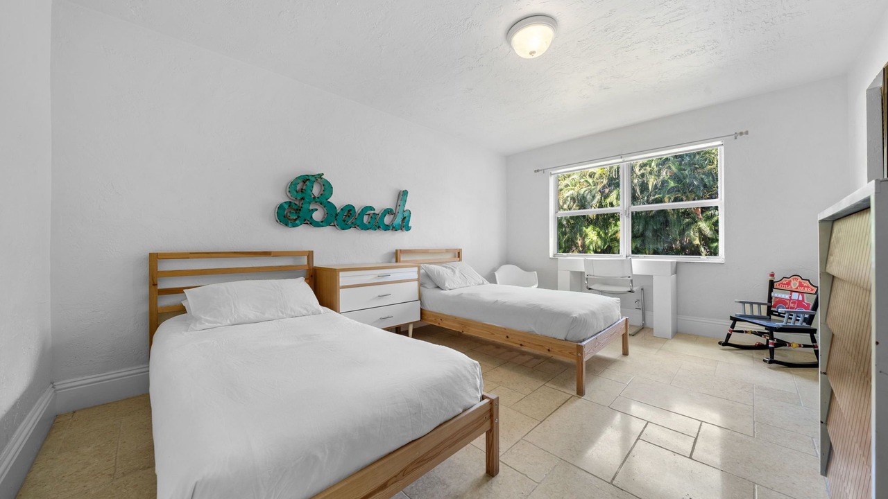 Photo of Bedroom in Southwest Ranches