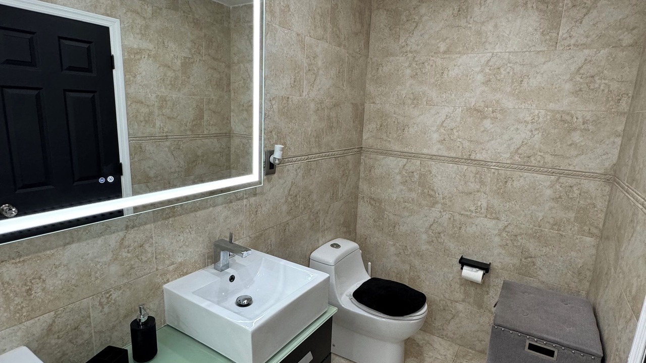 Photo of Bathroom in Miami Gardens