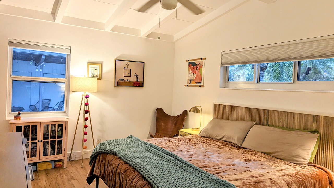 Photo of Bedroom in Sunset
