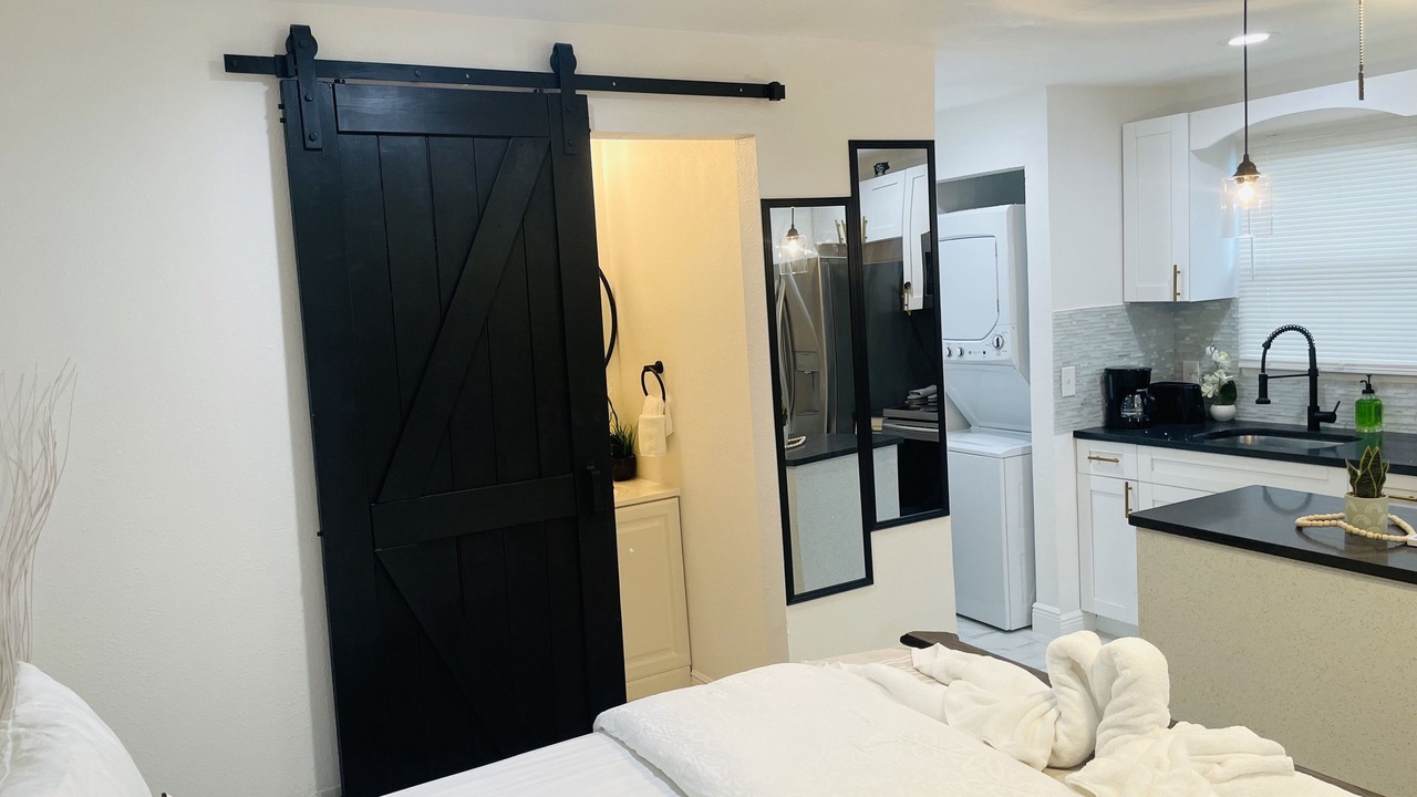 Photo of Bedroom in Bearss Plaza