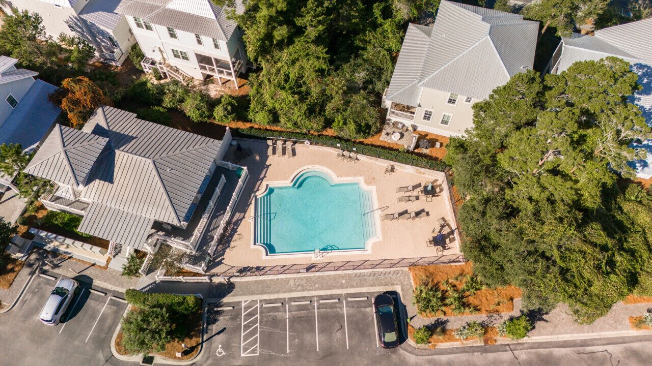 Photo of Outdoor in Lakeside at Blue Mountain Beach