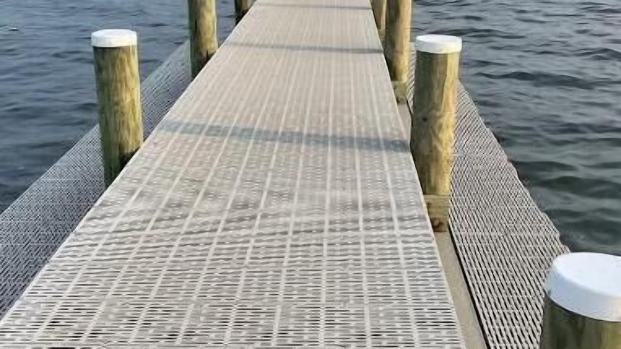 Photo of Others in Gulf Breeze