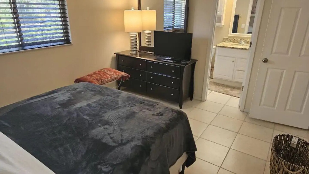Photo of Bathroom in Park East