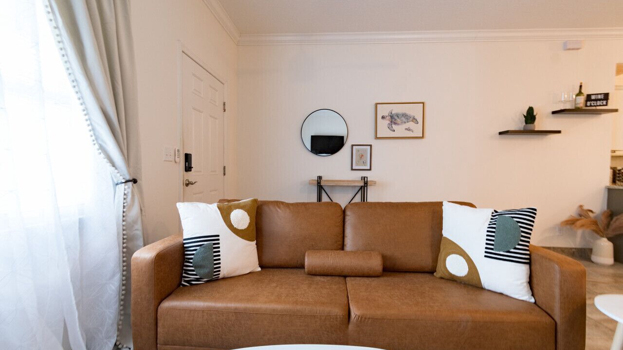 Photo of Livingroom in Crescent Beach