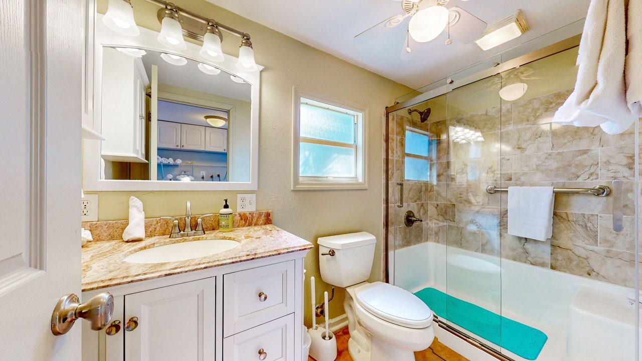 Photo of Bathroom in Goodland