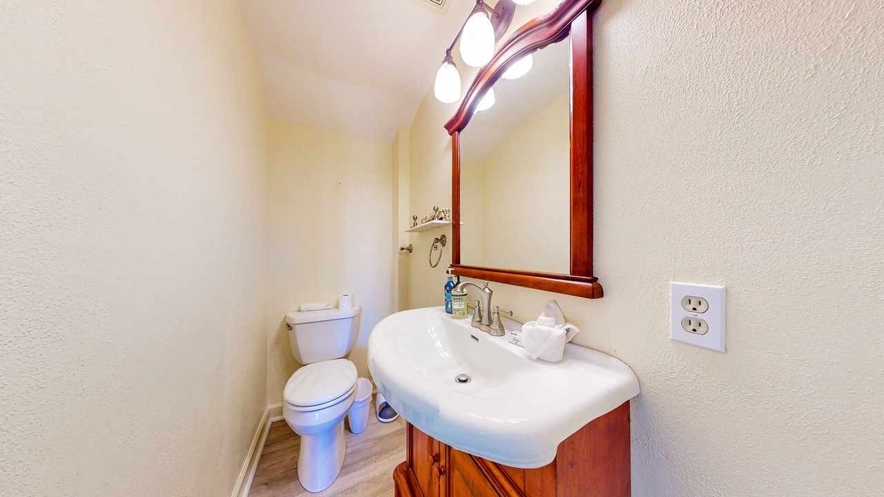 Photo of Bathroom in Goodland
