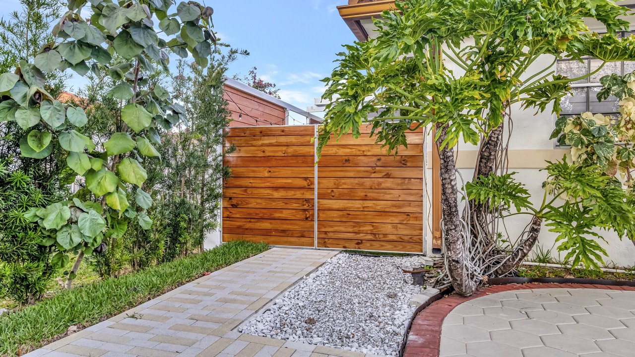 Photo of Outdoor in Country Club