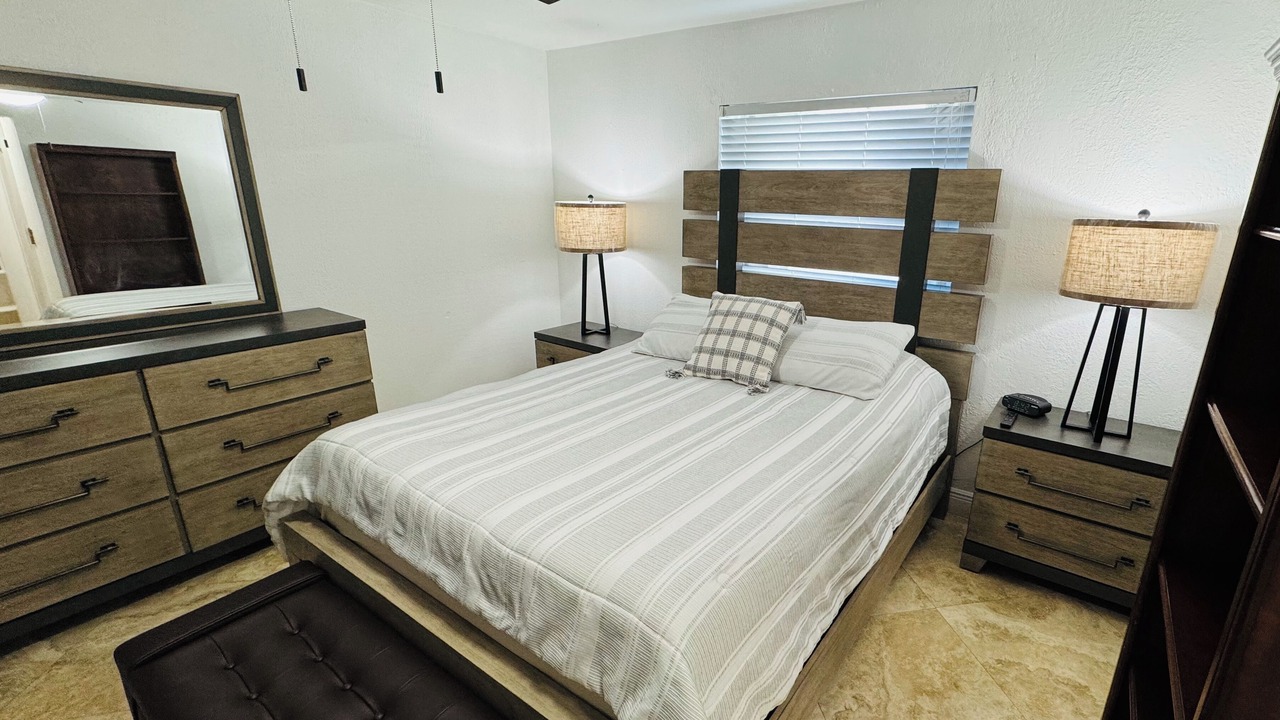Photo of Bedroom in Pembroke Pines