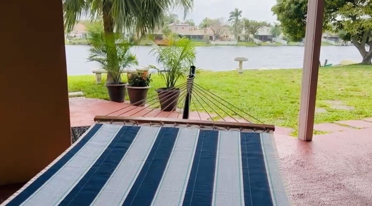 Photo of Outdoor in Pembroke Pines