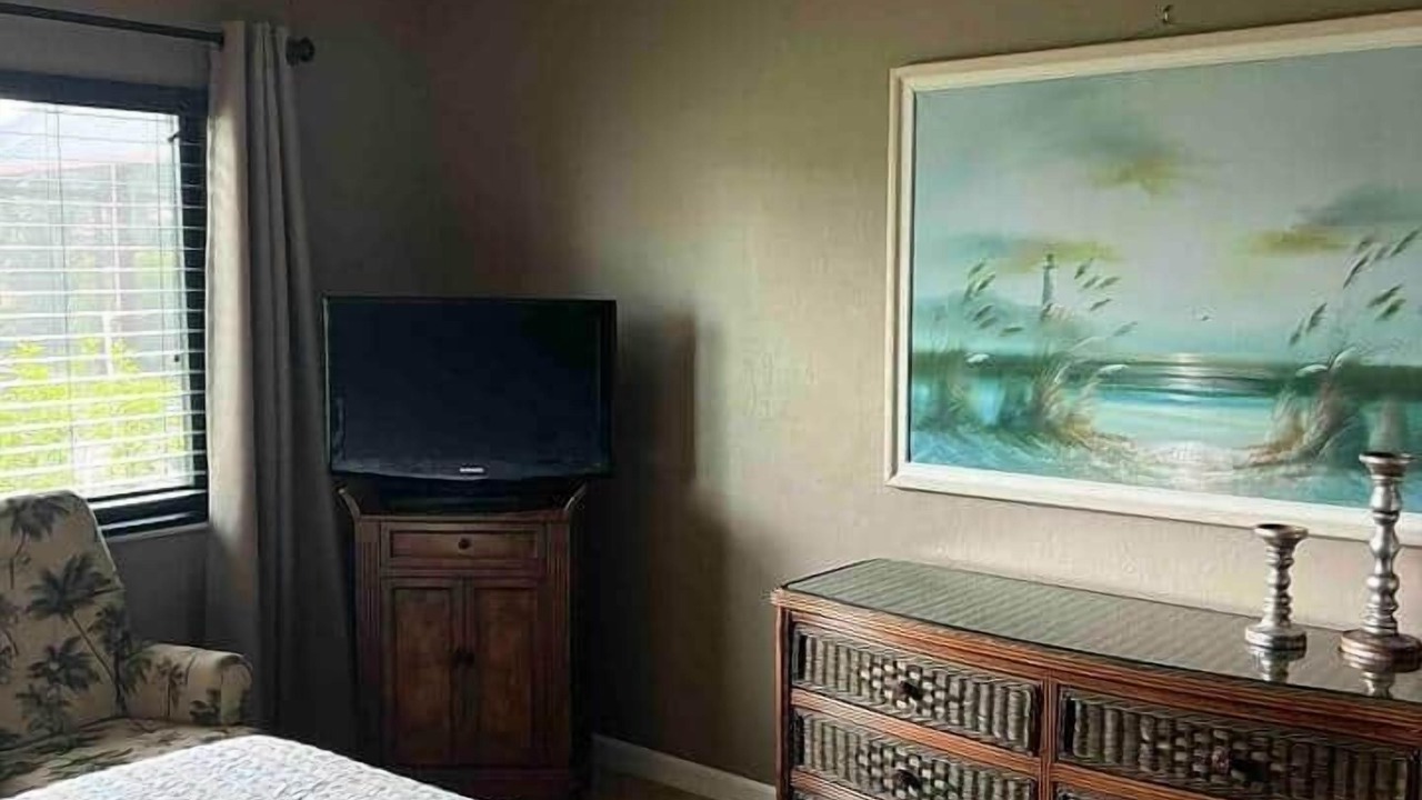 Photo of Bedroom in Caloosahatchee