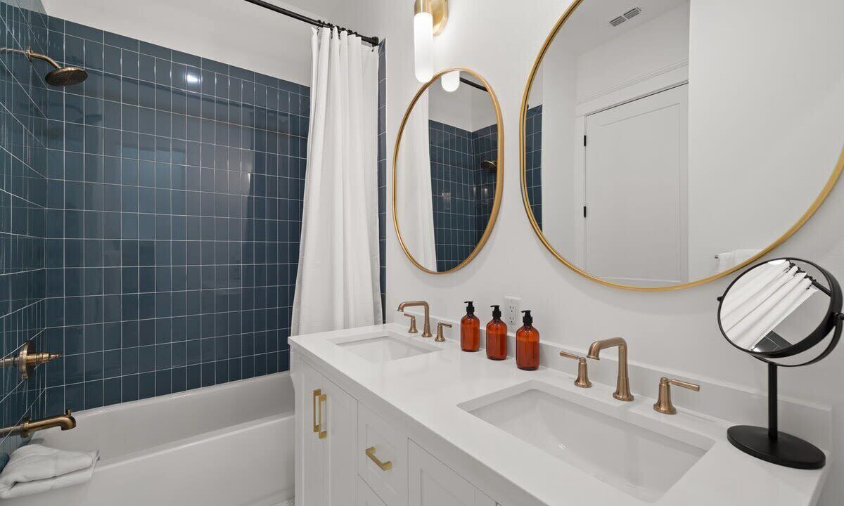 Photo of Bathroom in Clearwater Beach