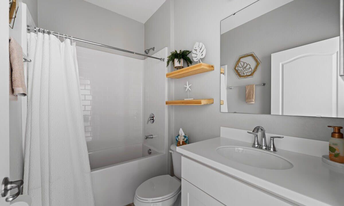 Photo of Bathroom in South Gulf Cove