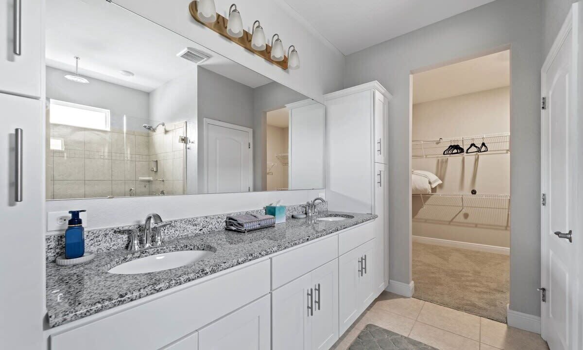 Photo of Bathroom in South Gulf Cove