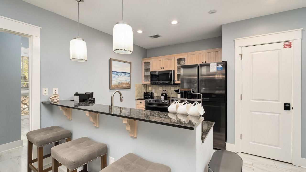Photo of Kitchen in Baytowne Wharf