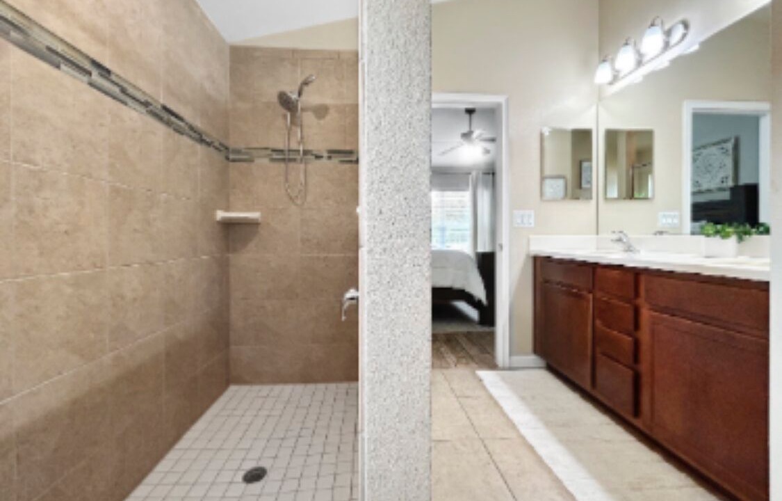Photo of Bathroom in Wesley Chapel