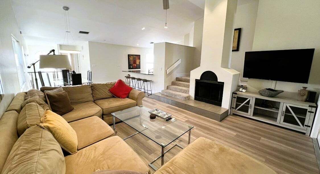 Photo of Livingroom in Ventura